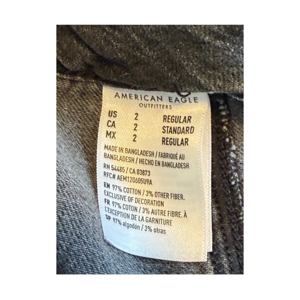 AE Super High-Waisted Cargo Denim Jogger Black Lightweight Soft Denim 2